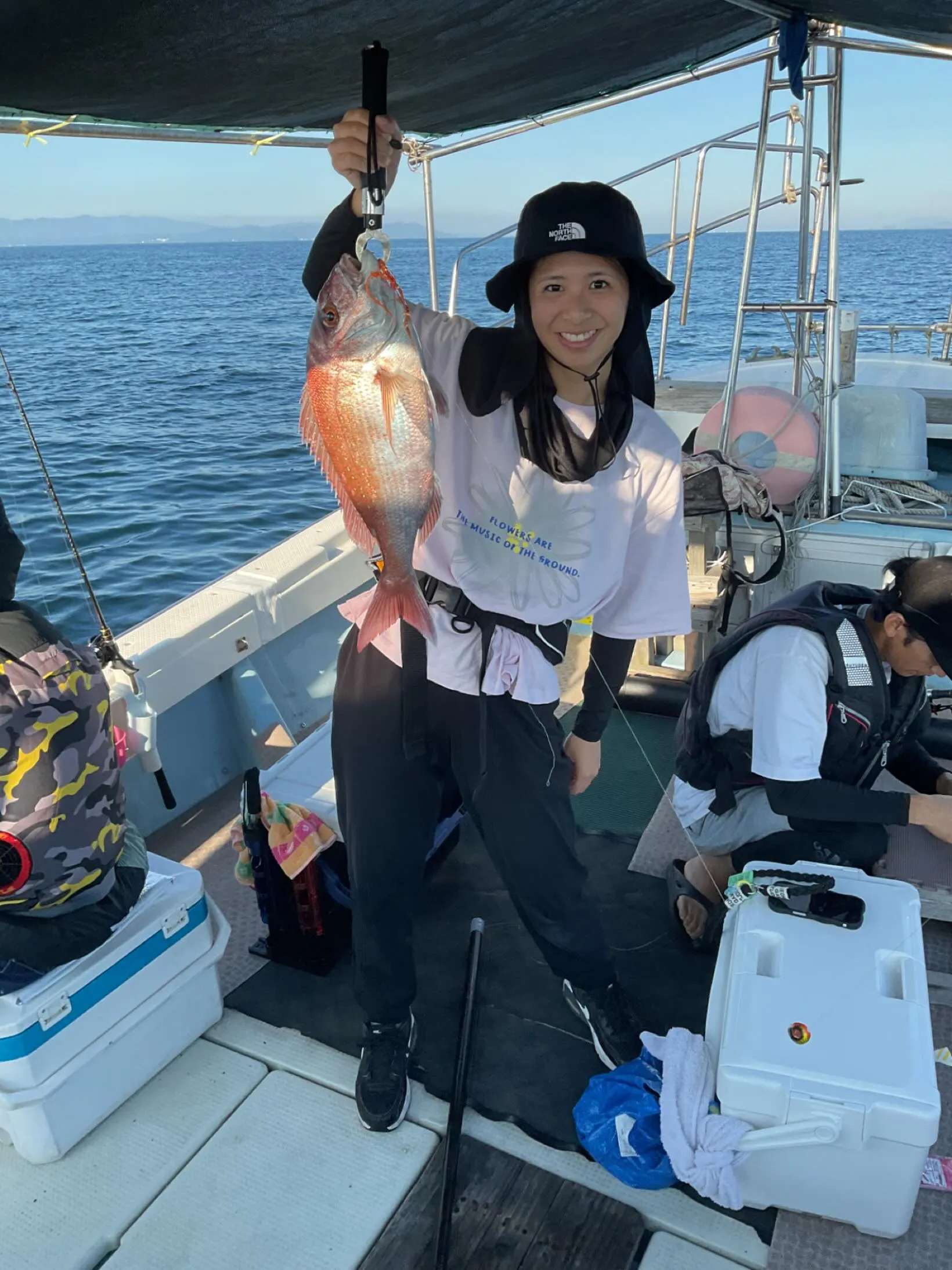 本日タイ釣りに行ってきました。